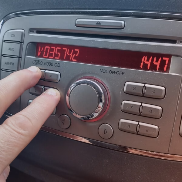 6000 cd serial